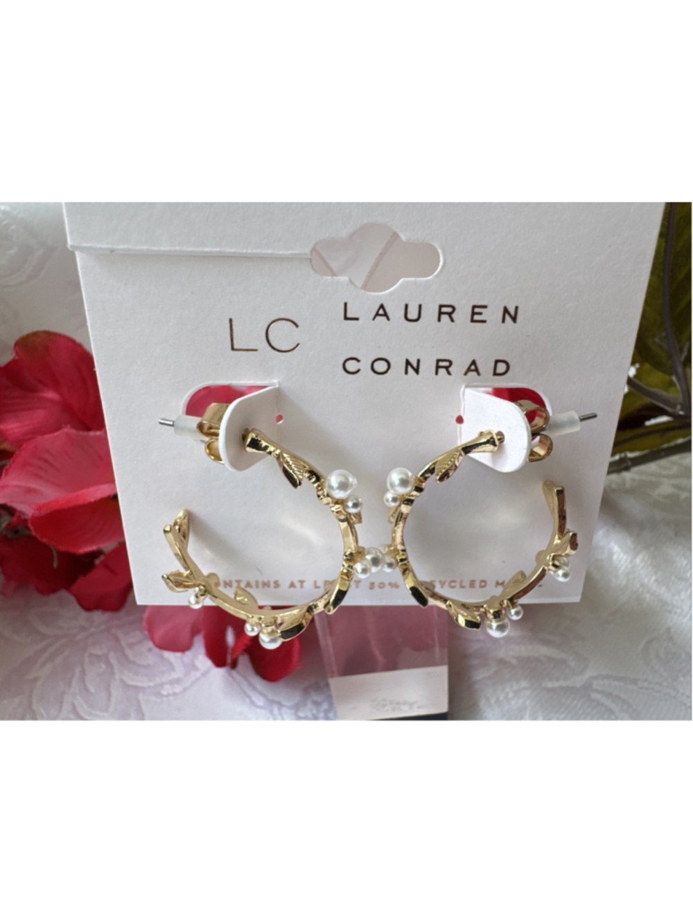 LC Lauren Conrad 1" Classic Hoop Leaf Dainty Pearl Trim Edged Earrings NEW
